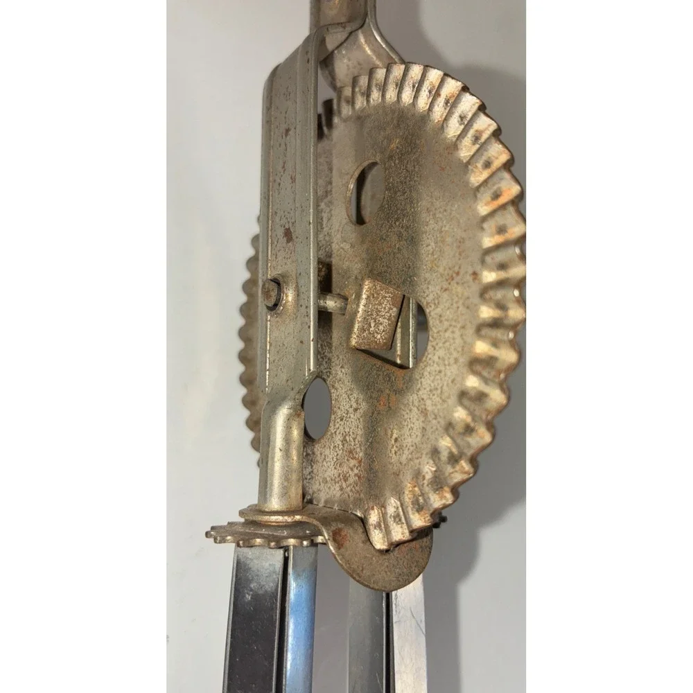 A&J High Speed Super Center‎ Drive Hand Mixer Egg Beater Wooden Handles Vintage